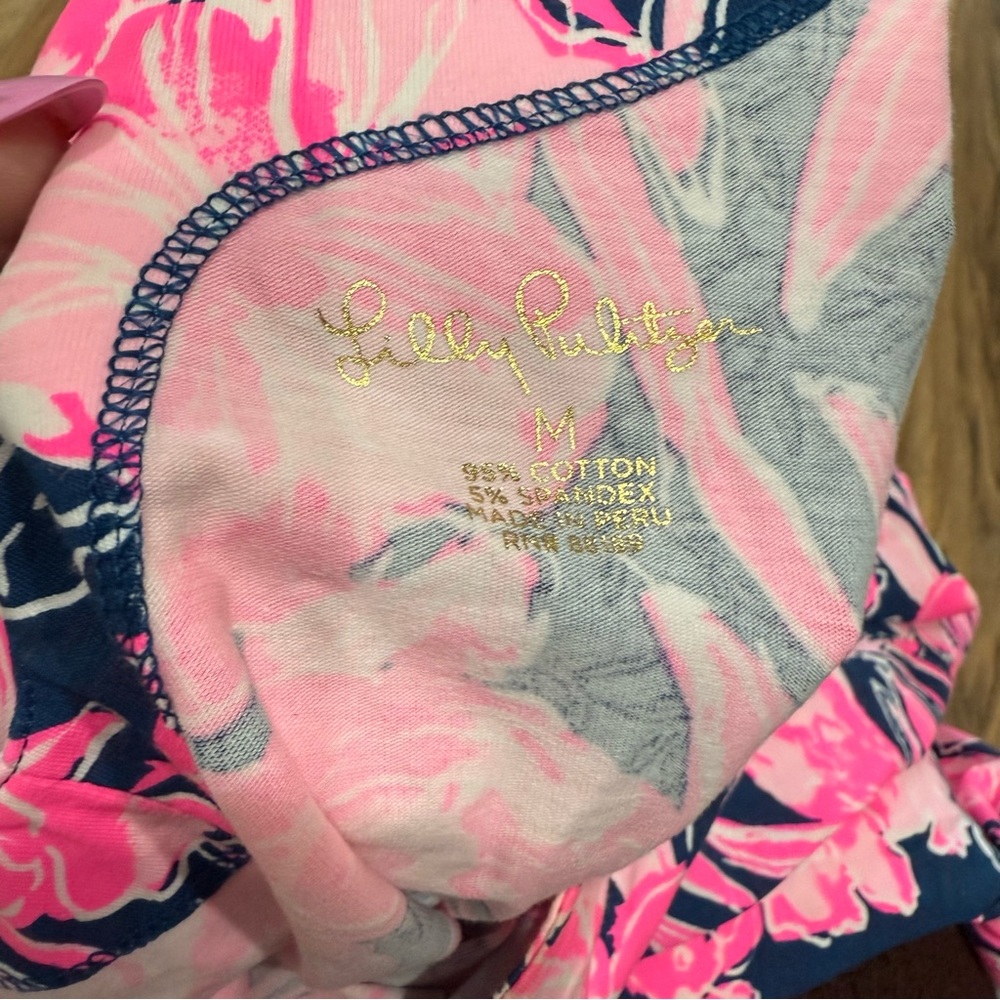 Lilly Pulitzer Waverly Top Size Medium - Picture 4 of 4